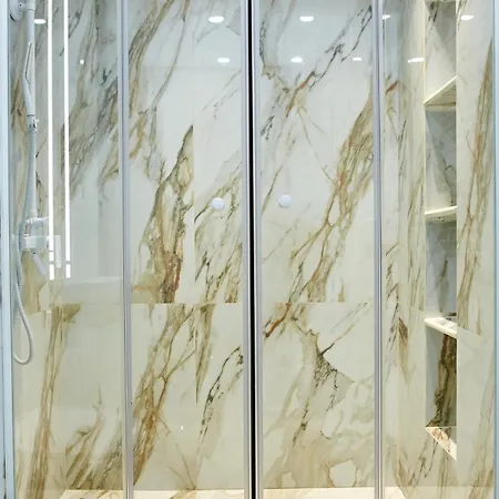 Appartement Dxn Luxury 8 By Alezzi Infinity Năvodari